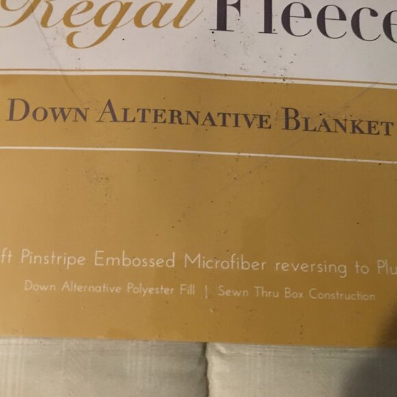 Regal Fleece Off White Down Alternative King Size Blanket  - So Warm  NEW - Picture 3 of 5